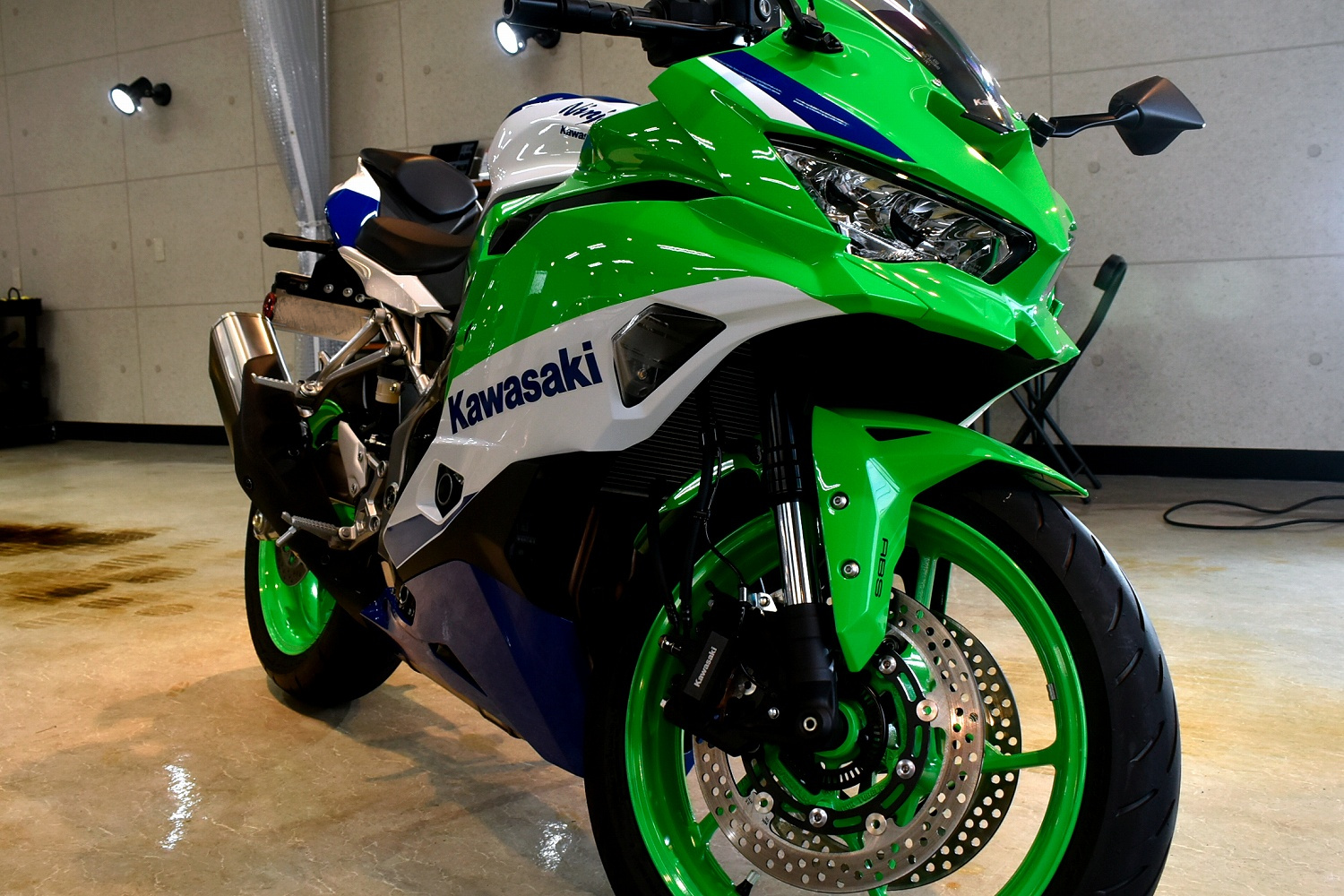 20240717kawasaki-zx4rr008.jpg