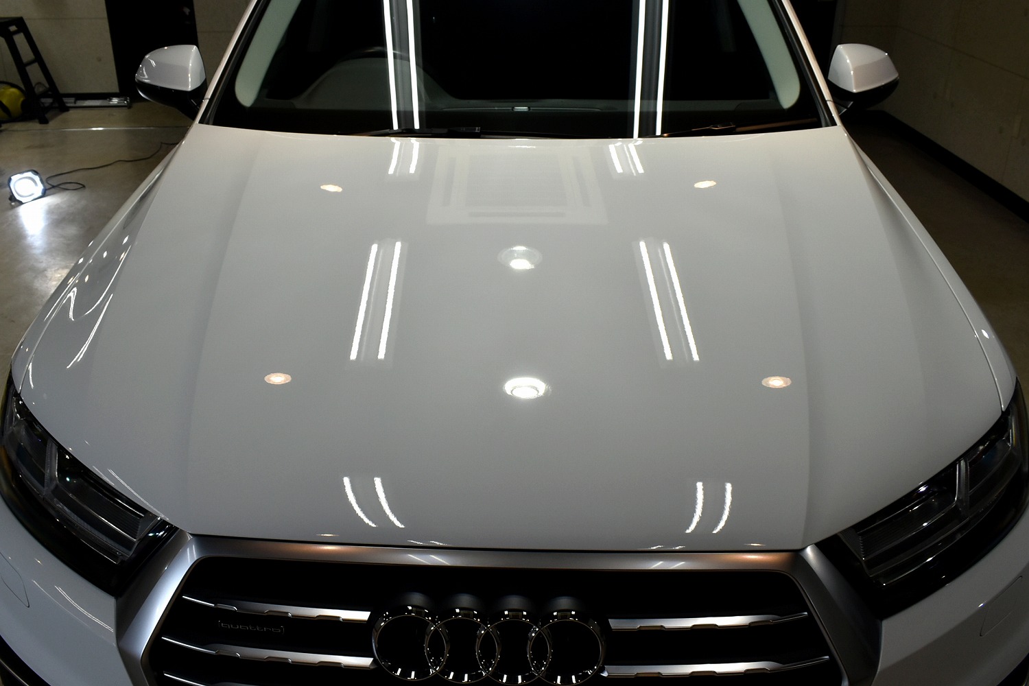 20211230audi_q7_014.jpg