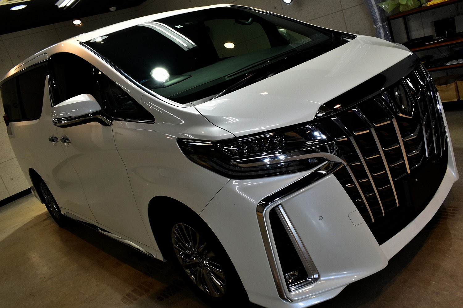 20220121alphard001.jpg