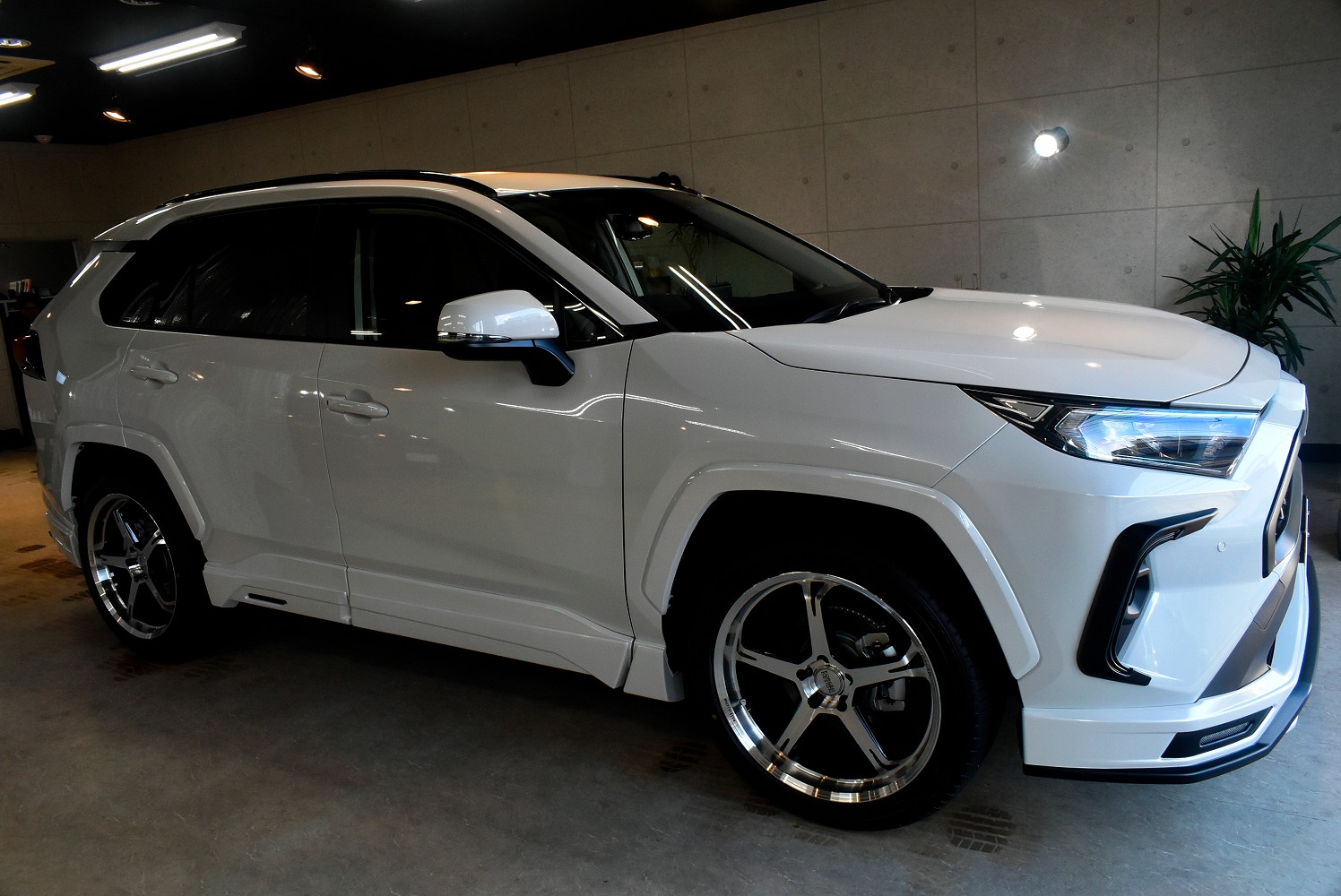 20220905rav4_002.jpg