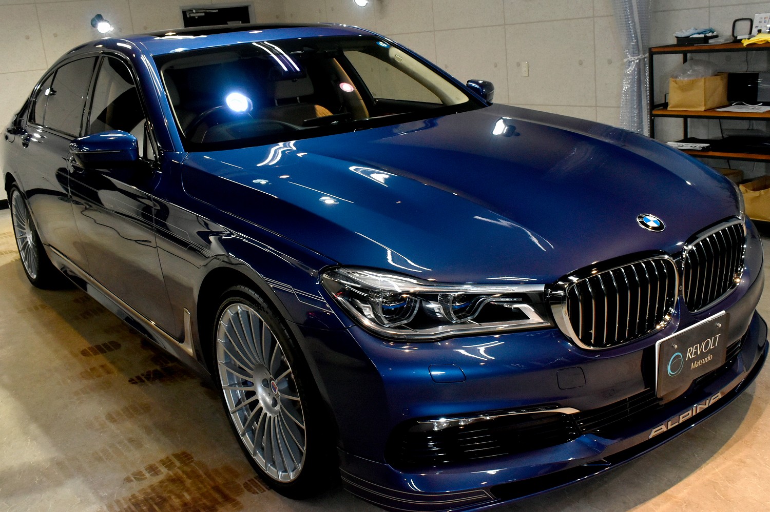 20221113alpina_b7_000.jpg