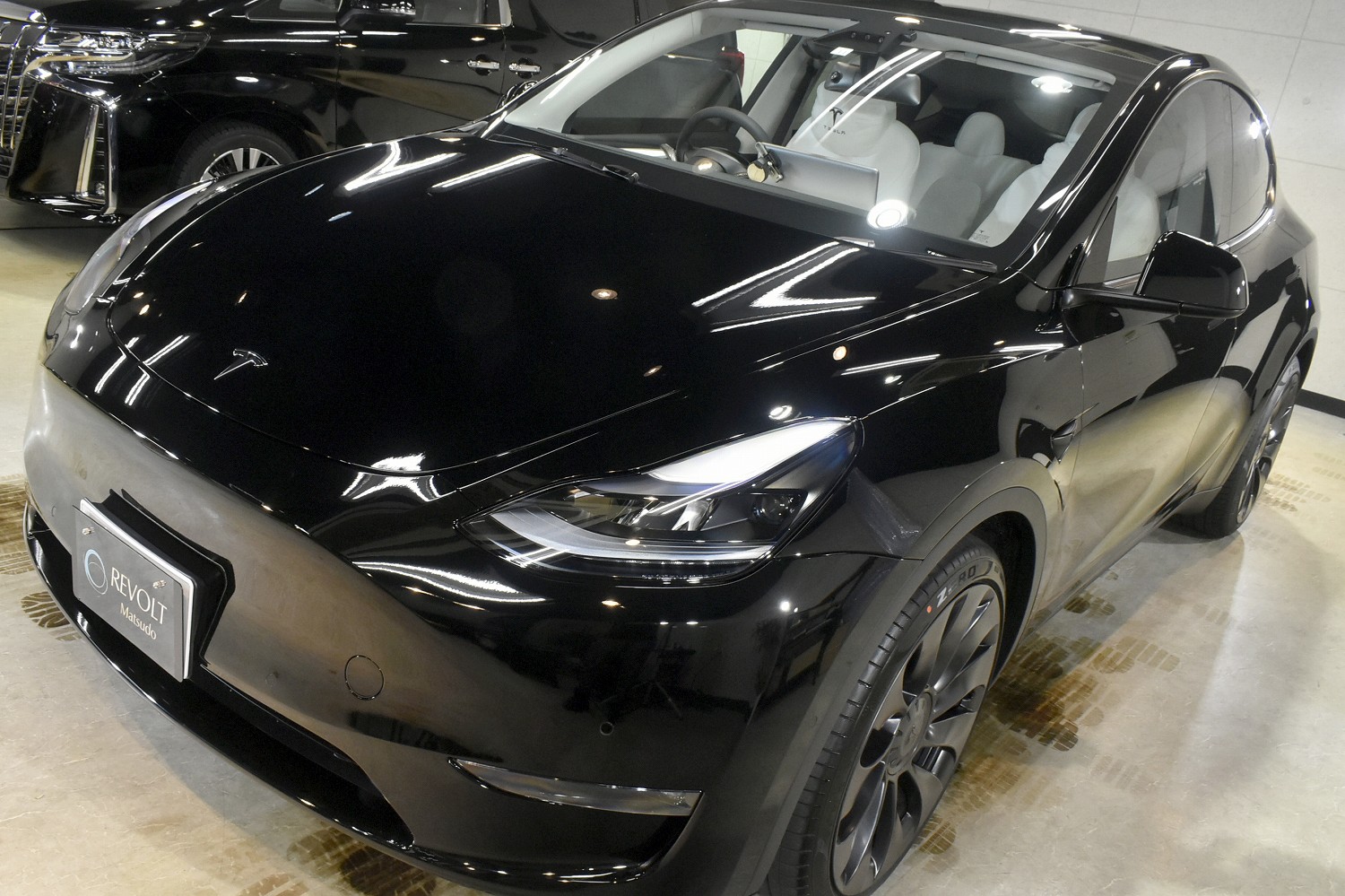 20221202tesla_modely_001.jpg