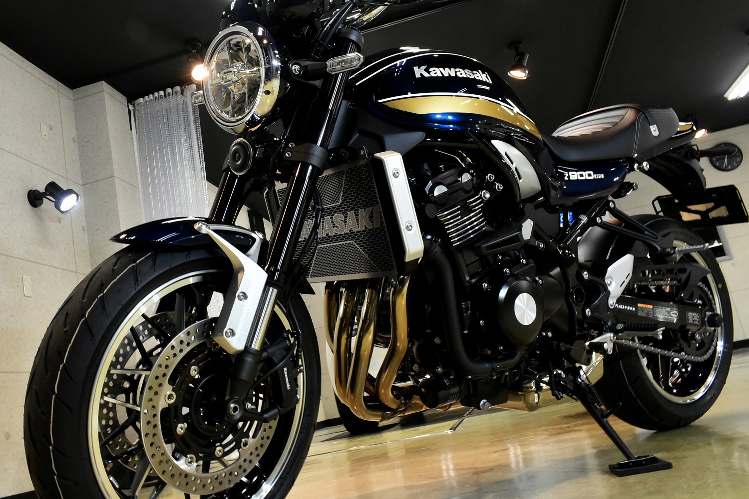 20230304kawasaki_z900rs001.jpg