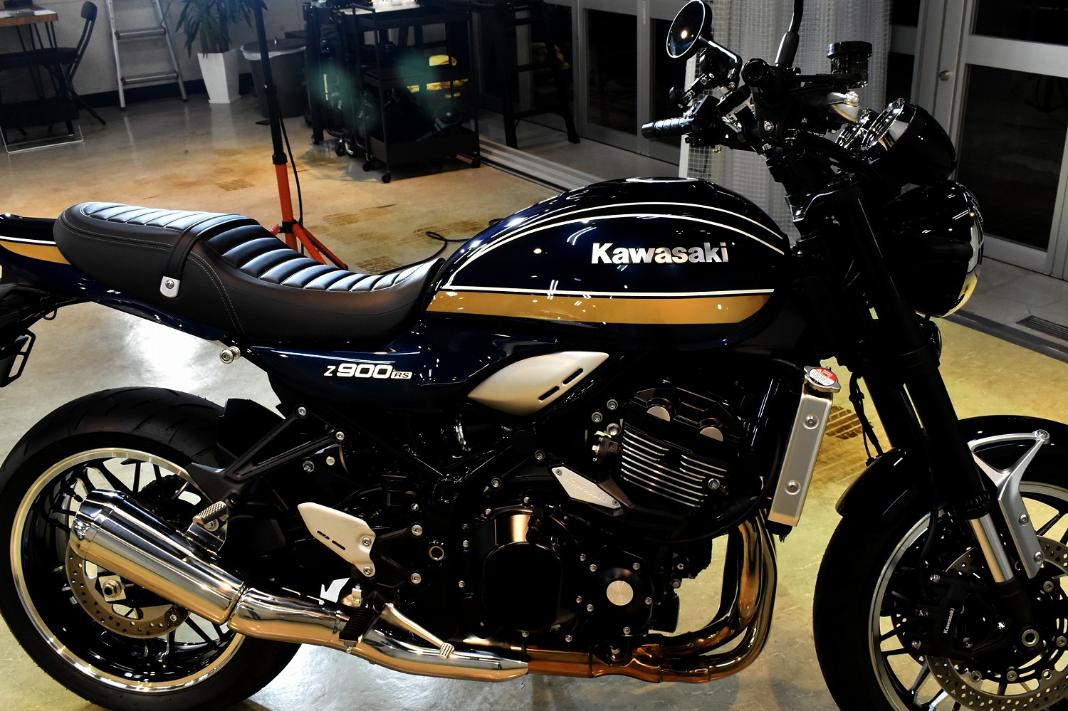 20230304kawasaki_z900rs006.jpg