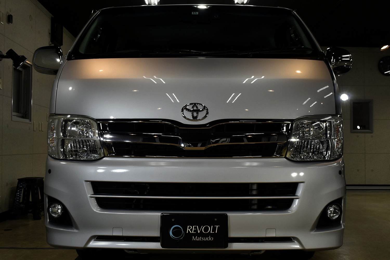 20230317toyota_hiace_002.jpg