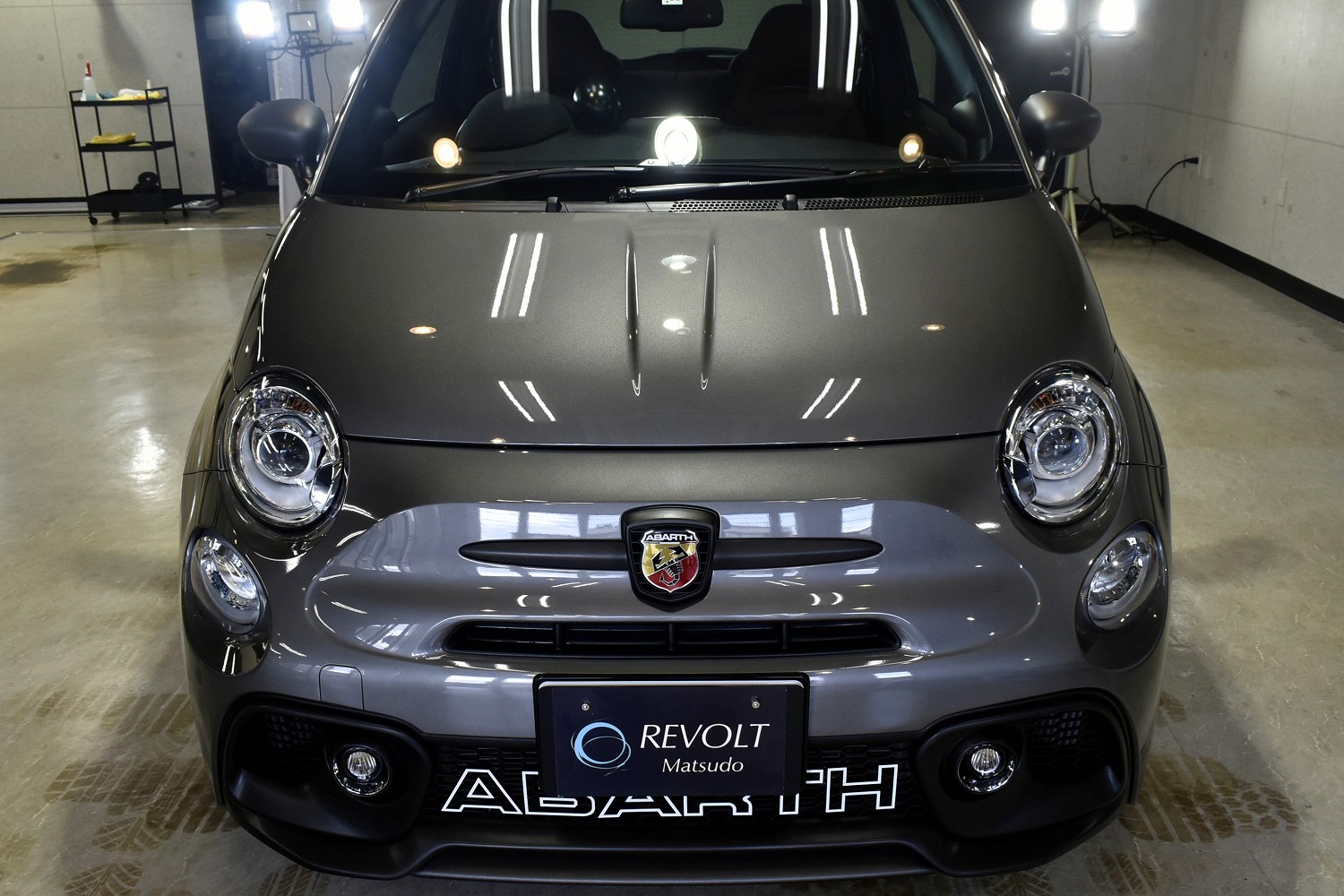 20230429abarth_565_002.jpg