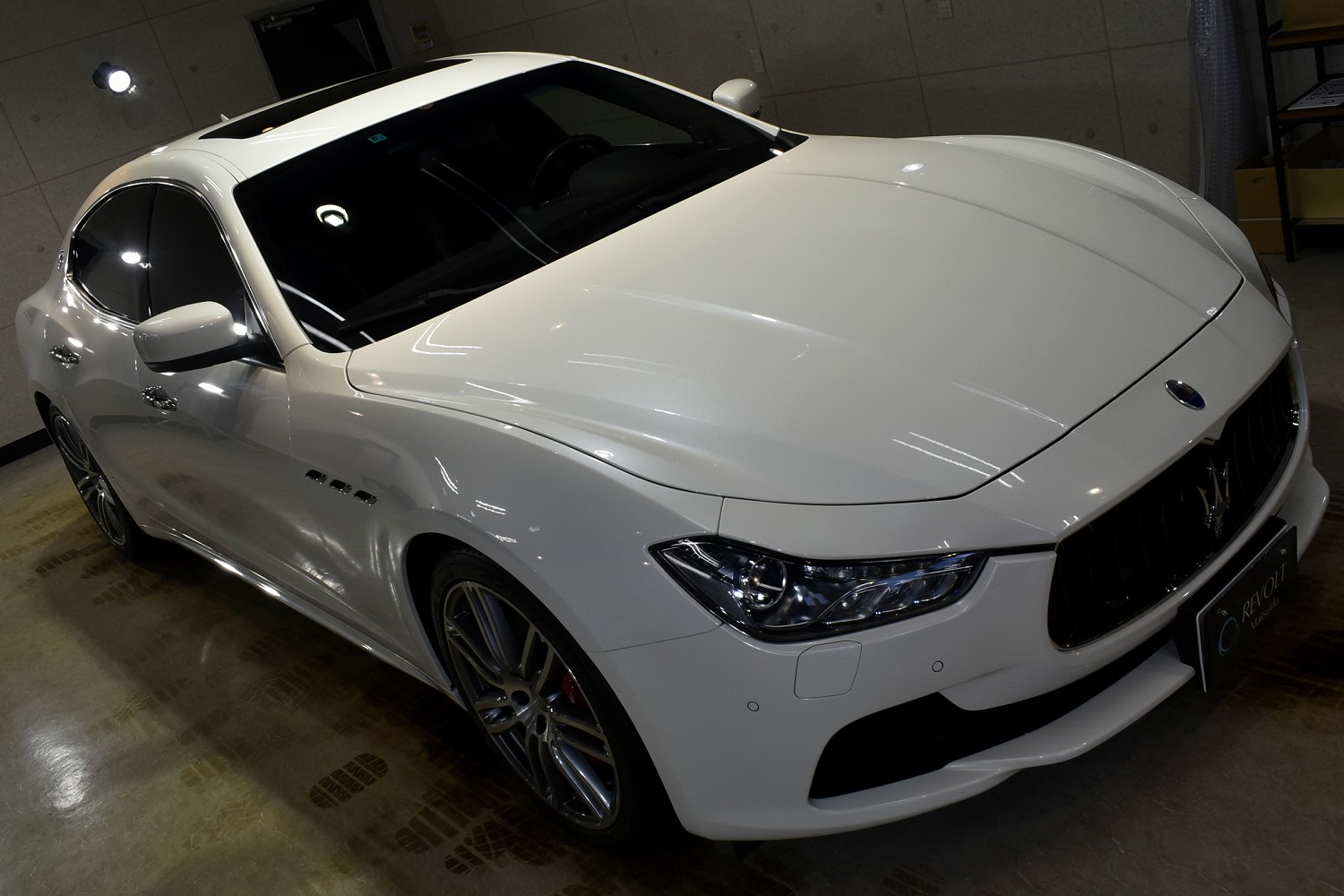 20230617maserati_ghibli_001.jpg