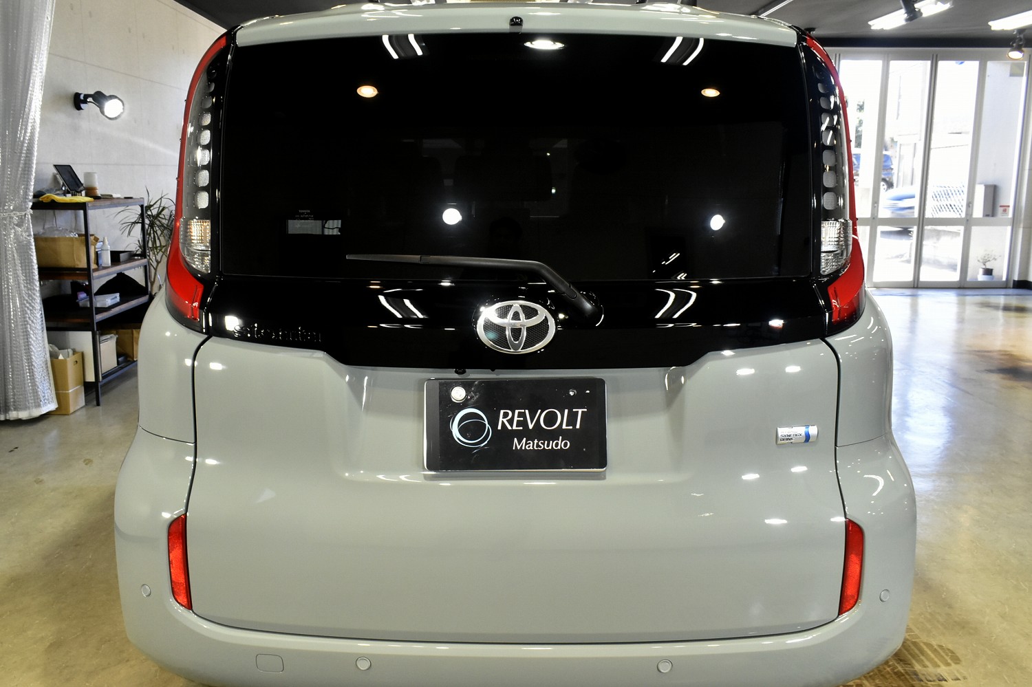 20230901toyota-sienta_013.jpg