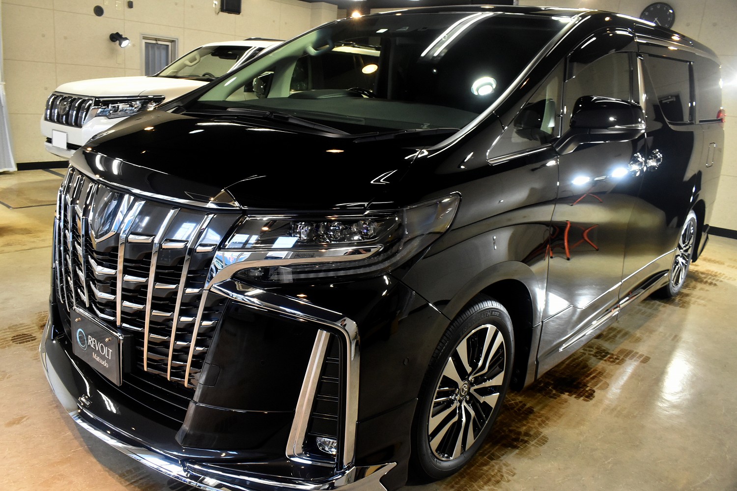 20230912toyota-alphard003.jpg