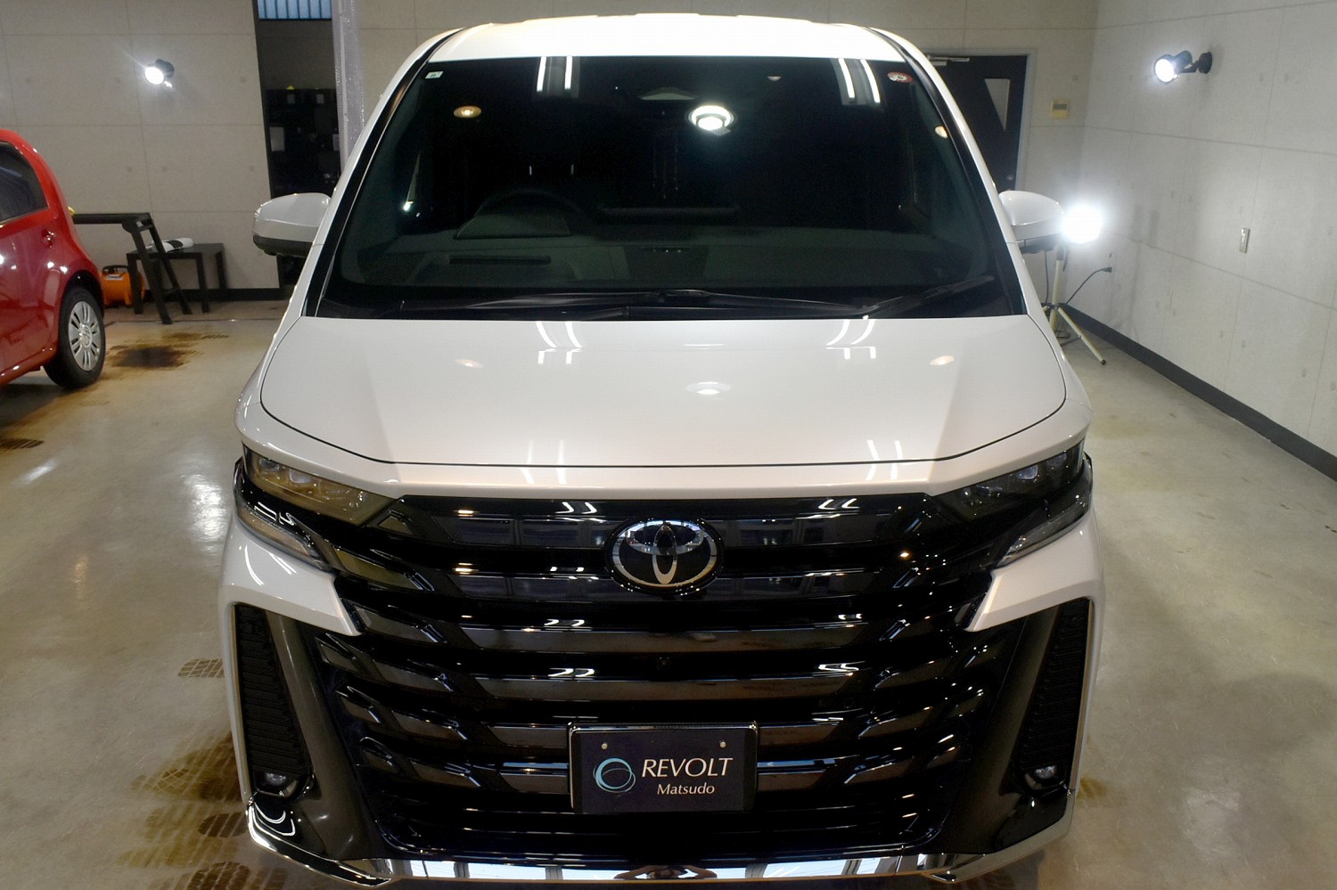 20230929toyota-vellfire002.jpg