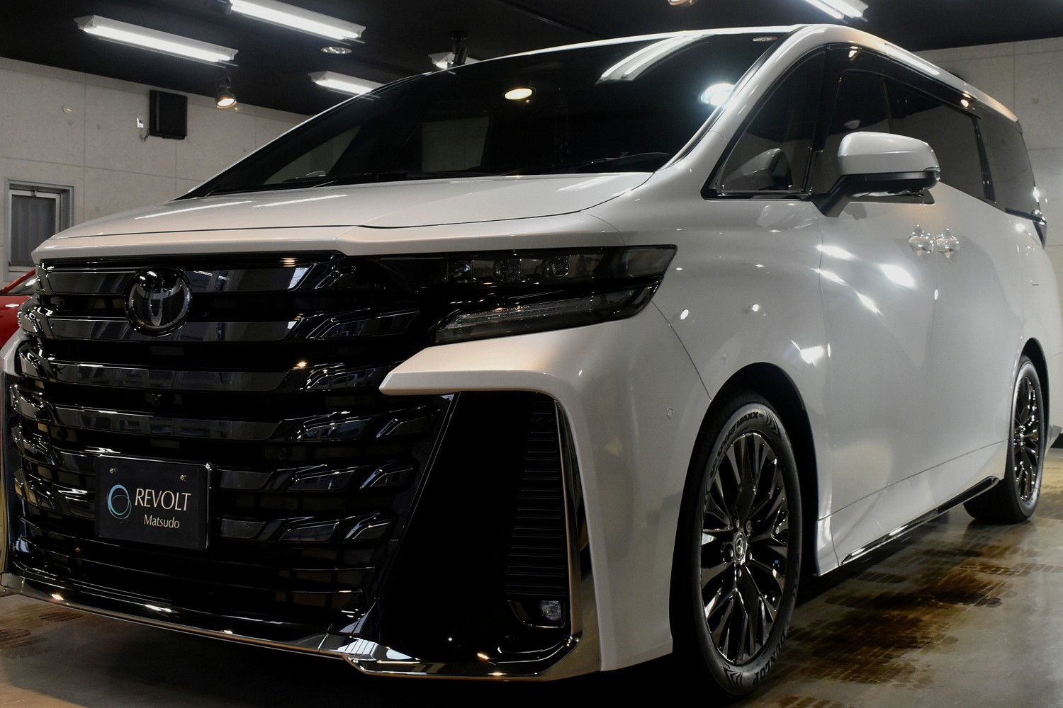 20230929toyota-vellfire003.jpg