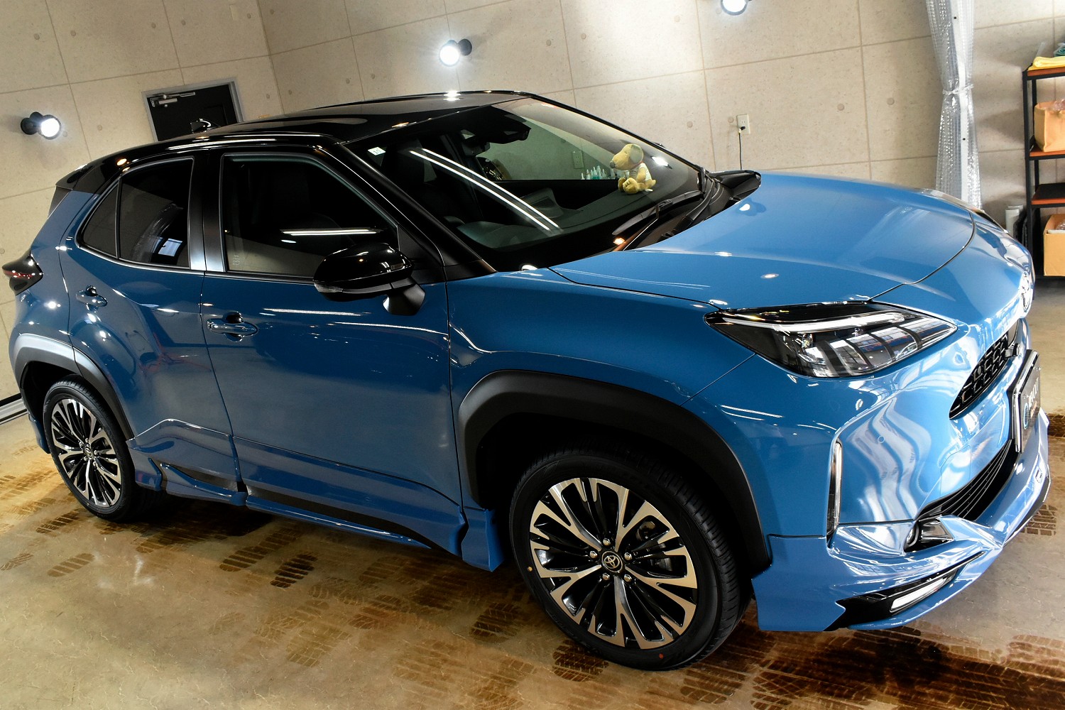 20231125toyota_yariscross005.jpg