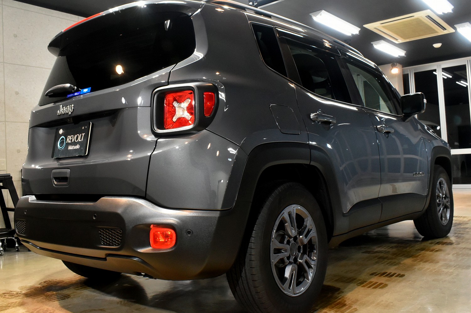 20231211jeep-renegade009.jpg