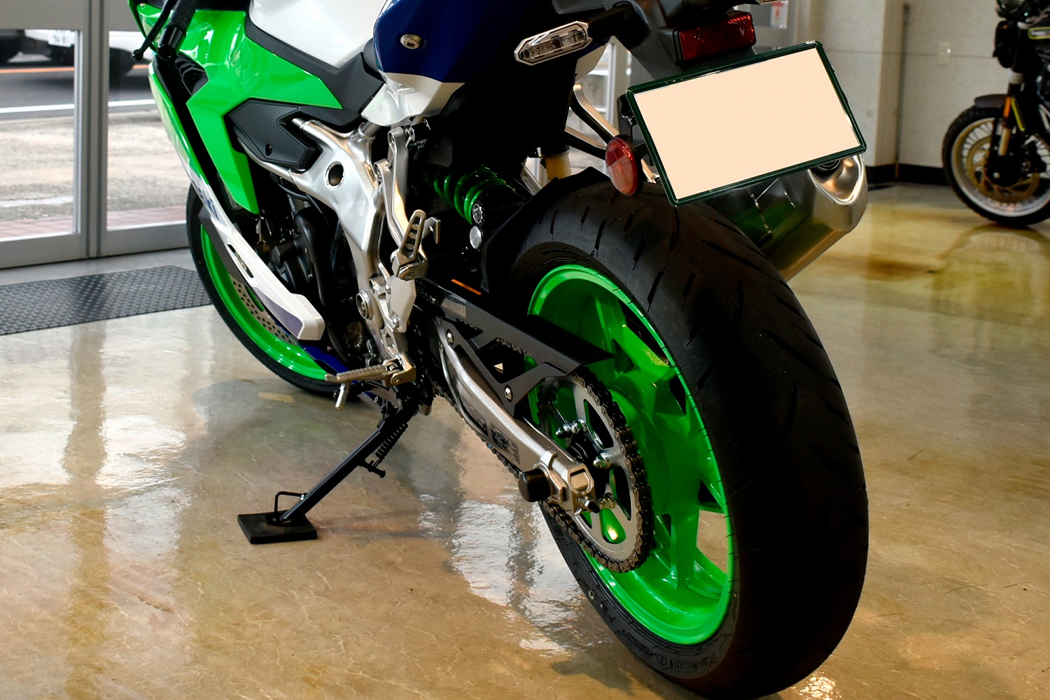 20240717kawasaki-zx4rr005.jpg