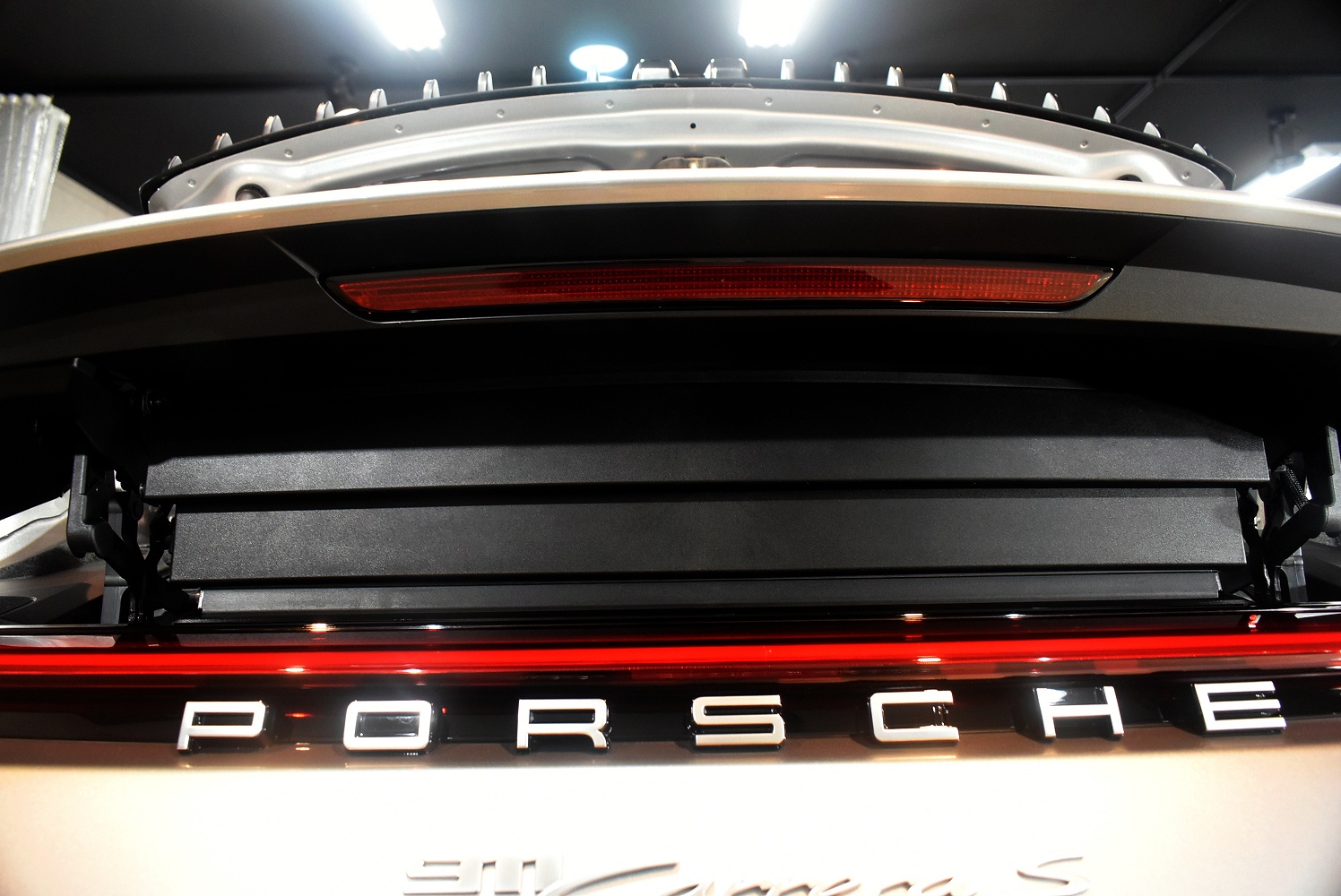 20241008porsche-911_016.jpg